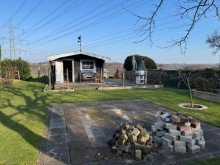 Gartenhaus Attraktives Dreifamilienhaus mit gro�em Grundst�ck + 2 Garagen in bester Lage der Solinger S�dstadt.