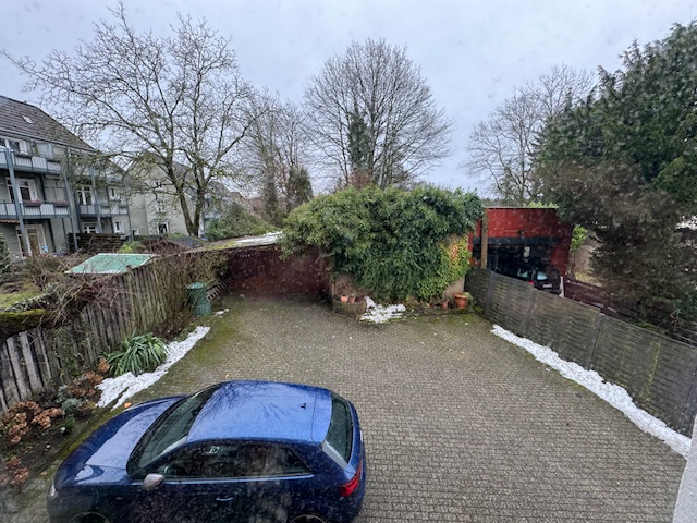 Hof Mehrfamilienhaus Solingen