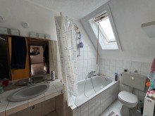Bad DG Gepflegtes Wohnhaus mit 3 Einheiten in sch�ner Lage Solingen-Katternberg
