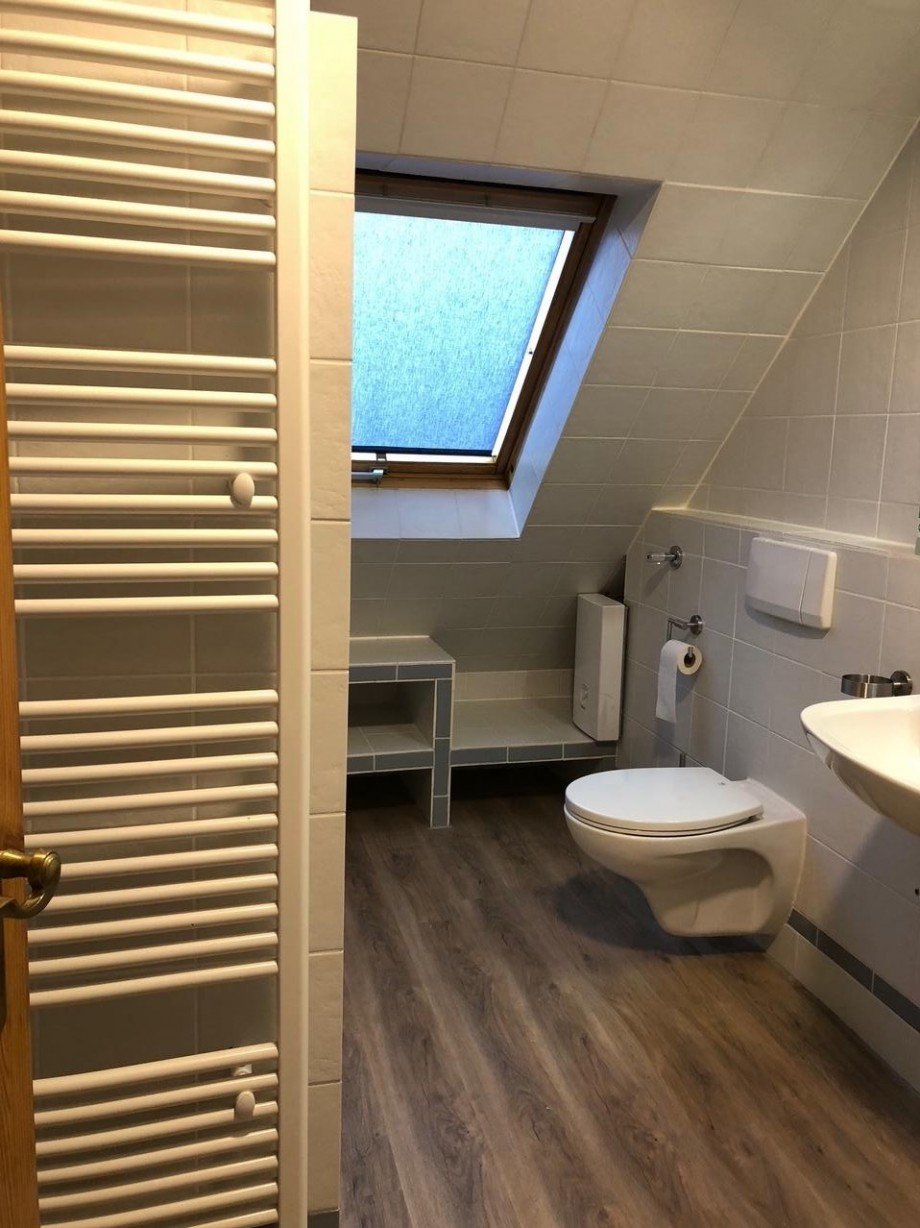 Bad Wohnung 2 Zweifamilienhaus Solingen