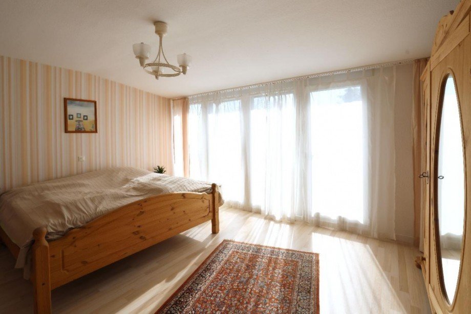 Schlafzimmer OG Einfamilienhaus Solingen