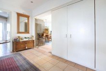 Diele EG Stilvolles Landhausanwesen in unverbaubarer Bestlage mit Weitblick
 in 42659 Solingen