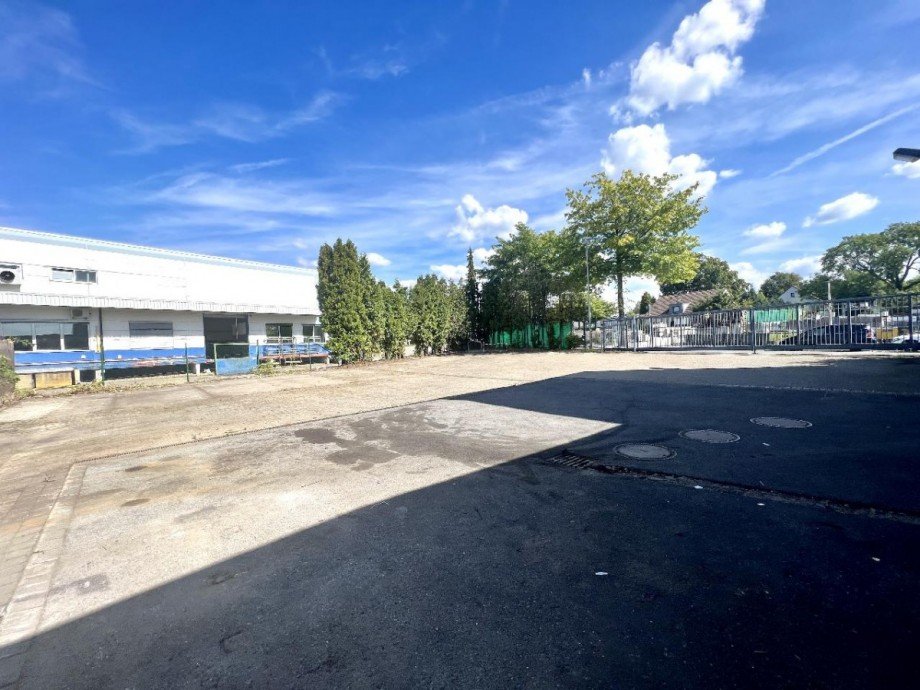 Hof B�rohaus Solingen