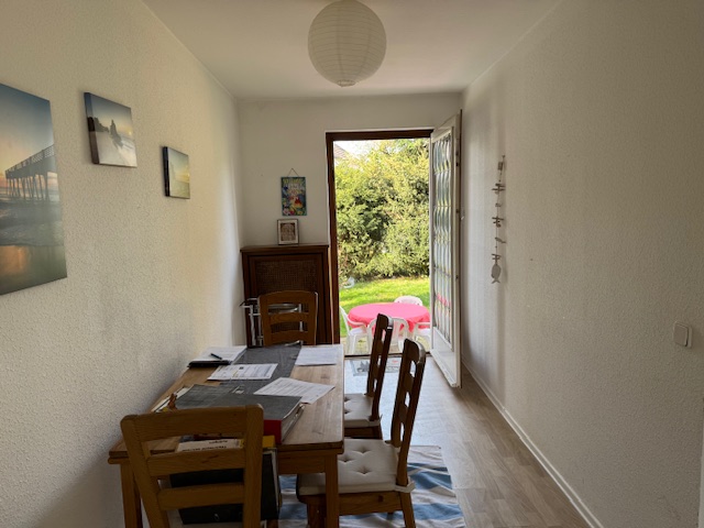 Essbereich mit Ausgang zum Garten Doppelhaush�lfte Solingen