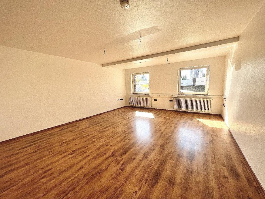 B�ro Halle Solingen