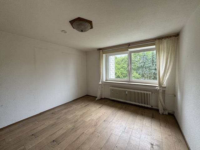 Schlafzimmer Etagenwohnung Solingen