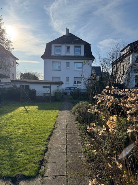 Ansicht vom Garten Mehrfamilienhaus Solingen