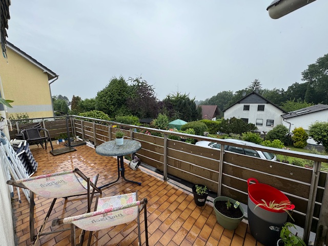 Balkon Mehrfamilienhaus Solingen