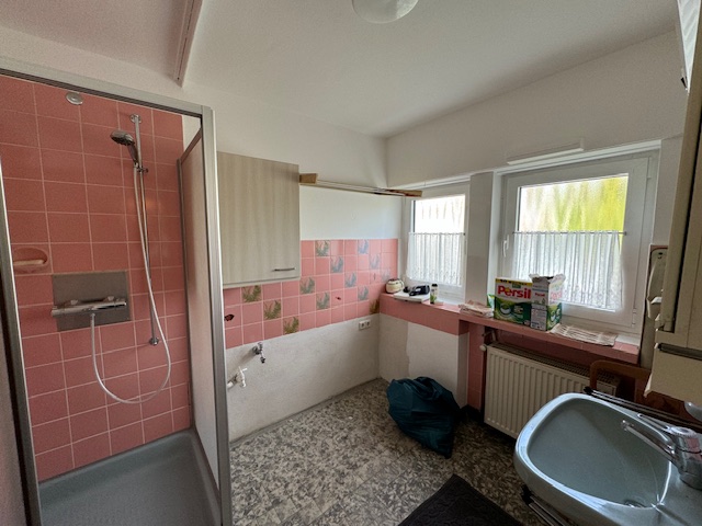 Bad EG Einfamilienhaus Solingen