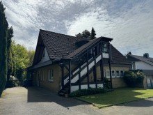 Ansicht vorne Gelegenheit! Beste Lage Solingen-Gr�frath, 1-2 Familienhaus mit gro�em Garten und Garage.