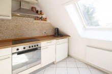 K�che OG Gro�z�giges Ein- bis Zweifamilienhaus mit Doppelgarage in bester Lage der Solinger-S�dstadt.