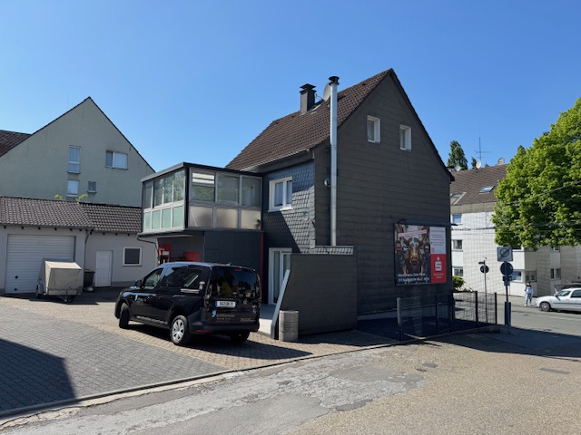 Ansicht Seite Einfamilienhaus Solingen