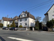 Ansicht Attraktives Dreifamilienhaus mit gro�em Grundst�ck + 2 Garagen in bester Lage der Solinger S�dstadt.