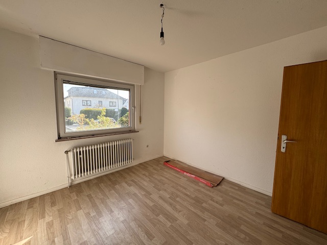 Frontansicht Doppelhaush�lfte Solingen