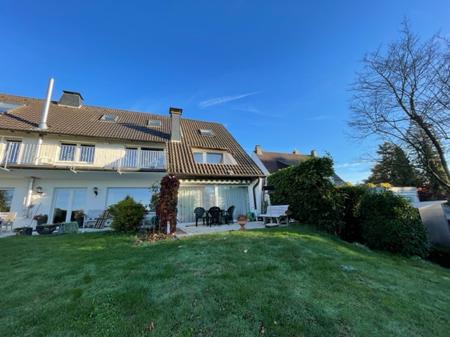 R�ckansicht Reiheneckhaus Solingen