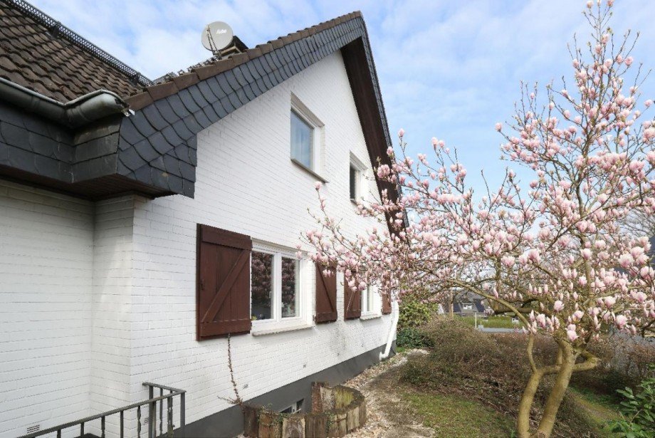 seitliche Ansicht Einfamilienhaus Solingen
